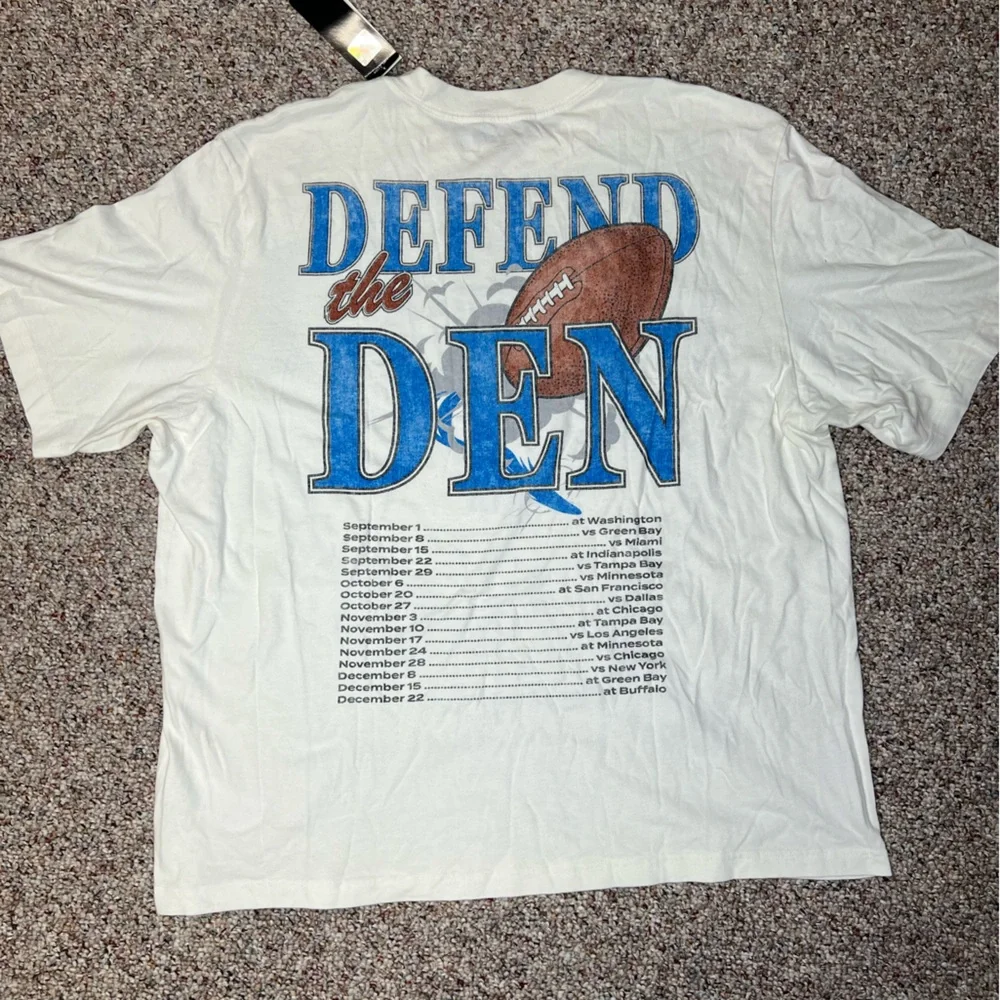 Abercrombie & Fitch Detroit Lions NFL White and Blue Game Tee Size XL NWT - Picture 4 of 6